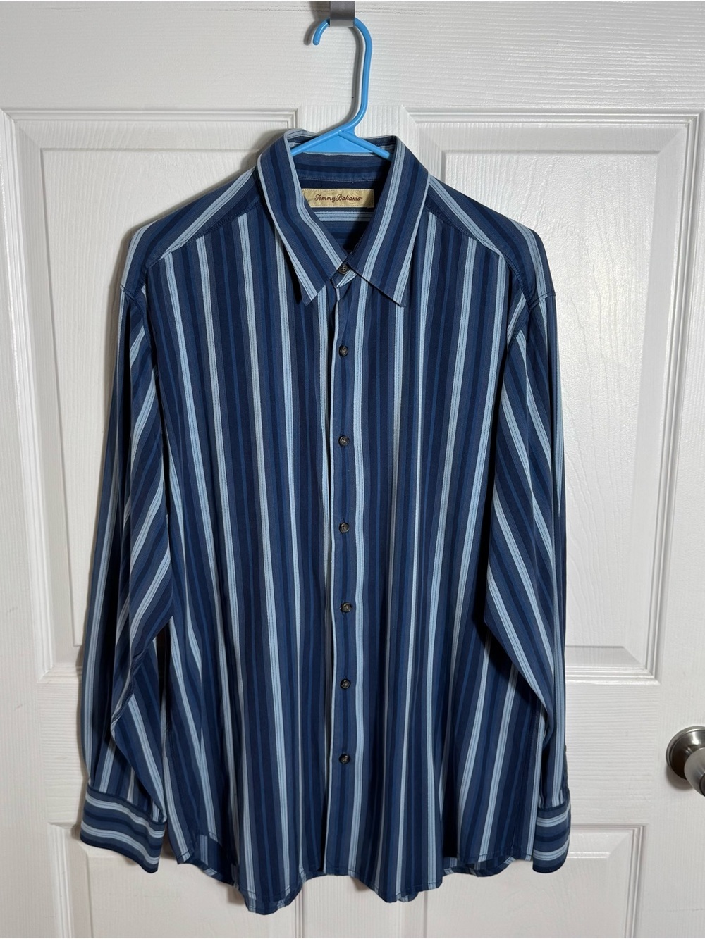 Tommy Bahama 100% Silk Striped Button Down Shirt Blue Men’s LG - Picture 8 of 8